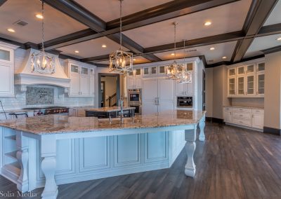 Preissless Design Interior Design - Lake Oconee property - Kitchen - photography by Solia Media